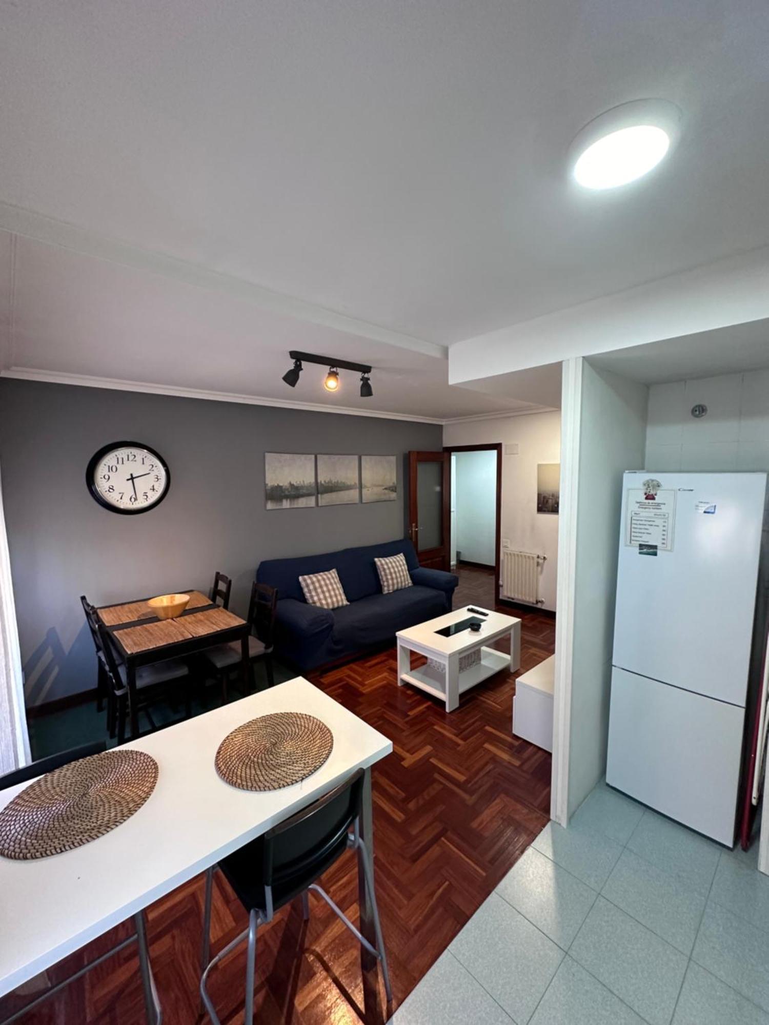 Apartamento Centro Y Playa De Хіхон Екстер'єр фото